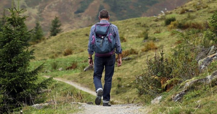 Wandern als gesunde Sportart